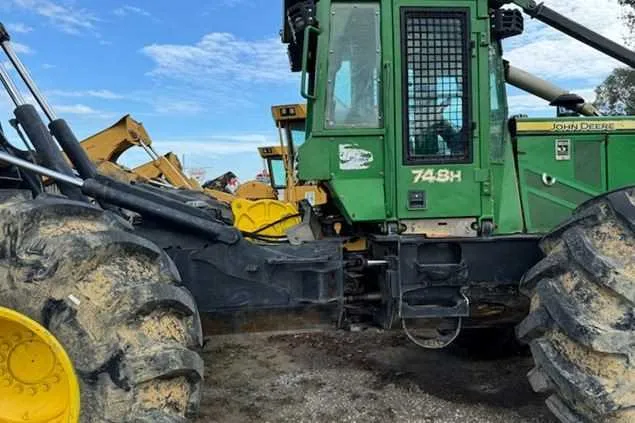 john deere 440b skidder specs