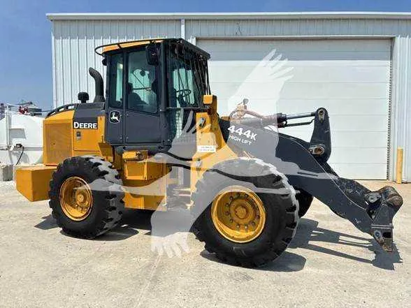 john deere 444d specs