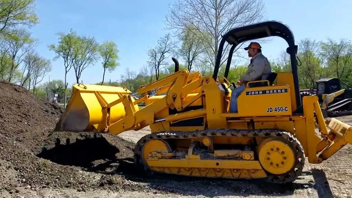 john deere 450c engine specs