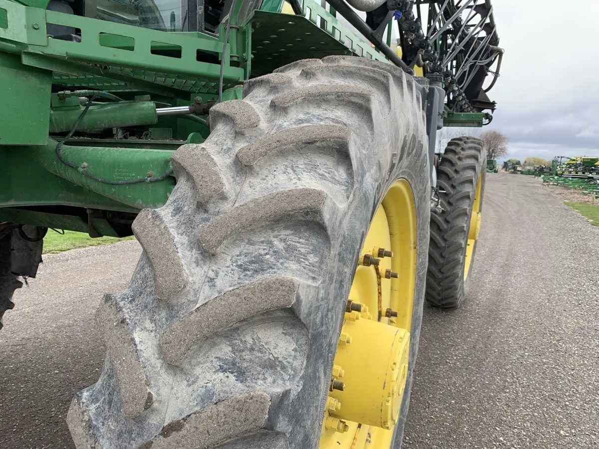 john deere 4930 specs