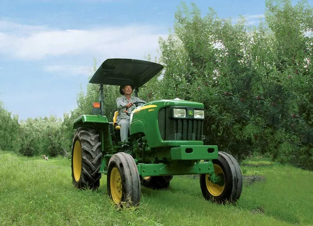 john deere 5065e power reverser specs
