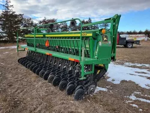 john deere 520 grain drill specs