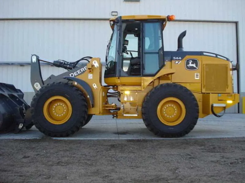john deere 544k engine spec