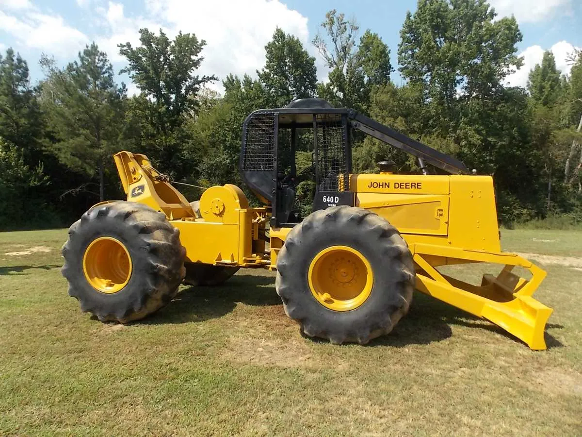john deere 640 disc specs