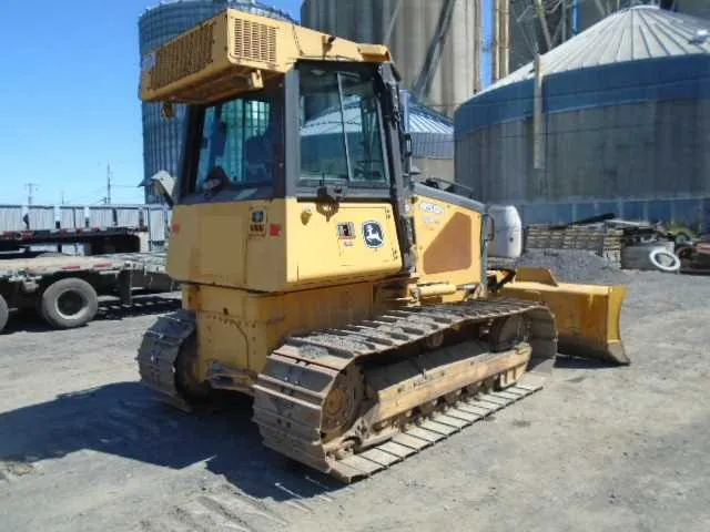 john deere 650 j lgp specs