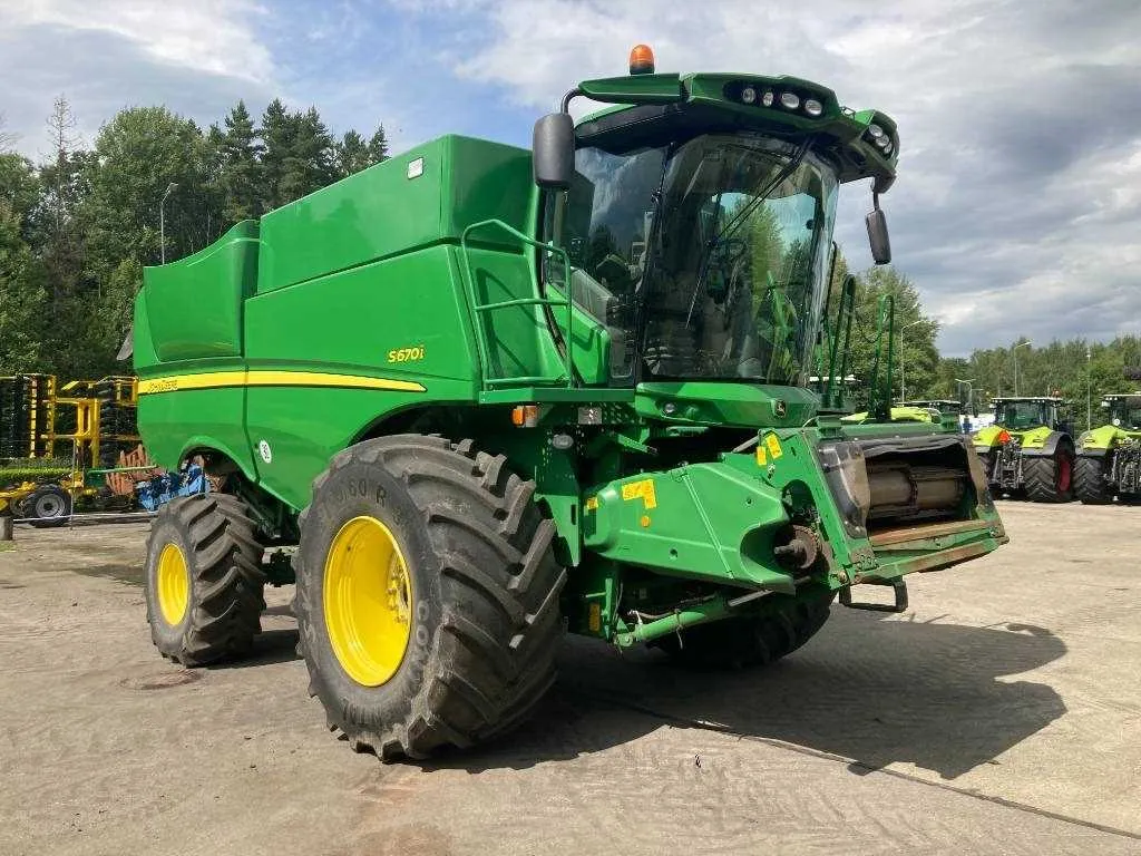 john deere 670 specs