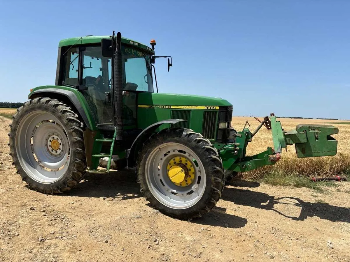 john deere 6910s specs