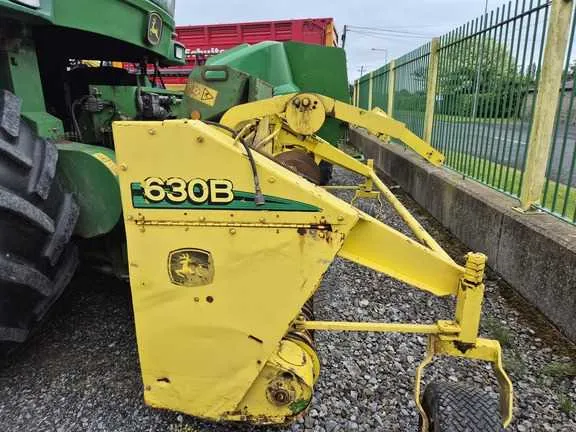 john deere 7300 tractor specs