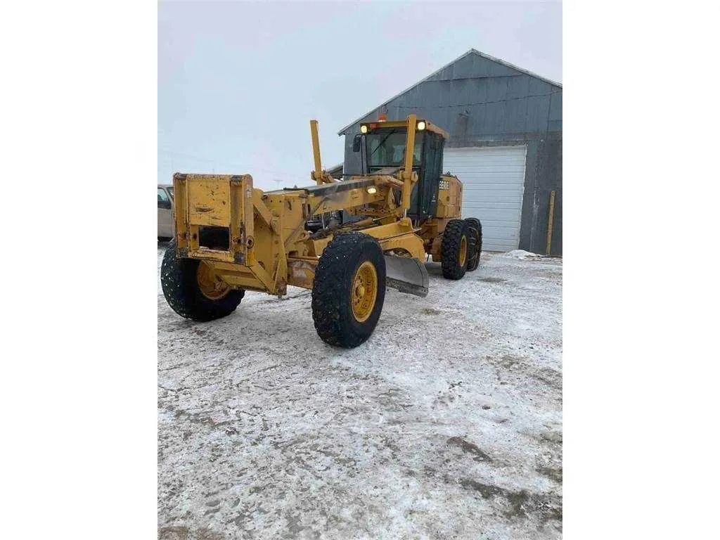 john deere 770 grader specs