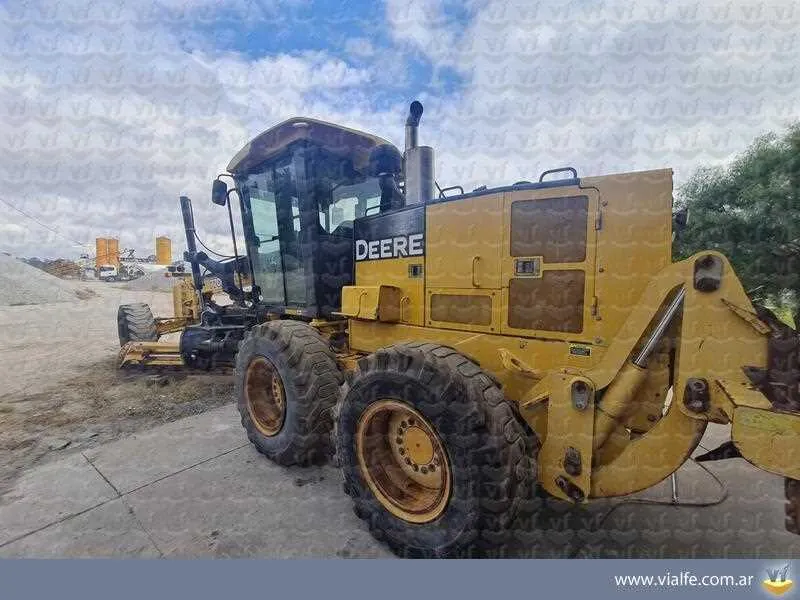 john deere 770d grader specs