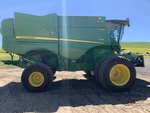 john deere 780 combine specs