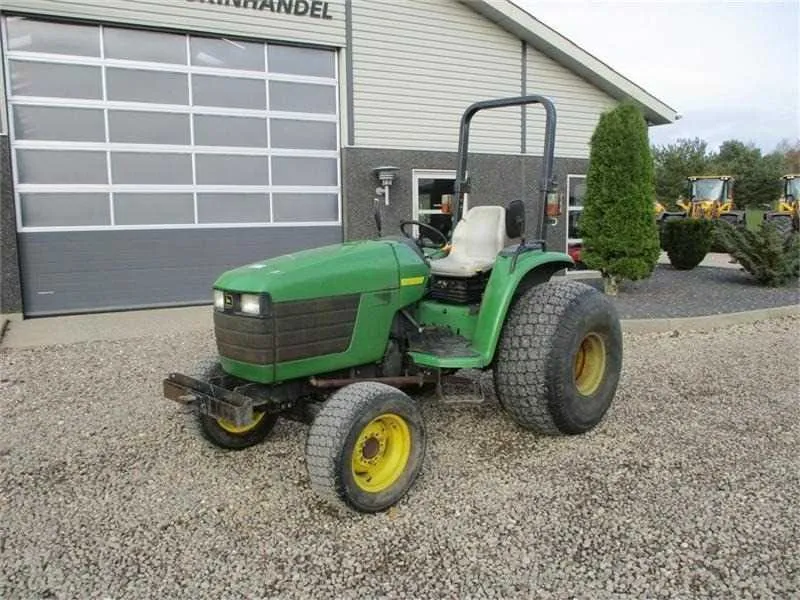 john deere 8210 specs