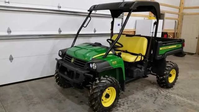 john deere 825i specs 2017