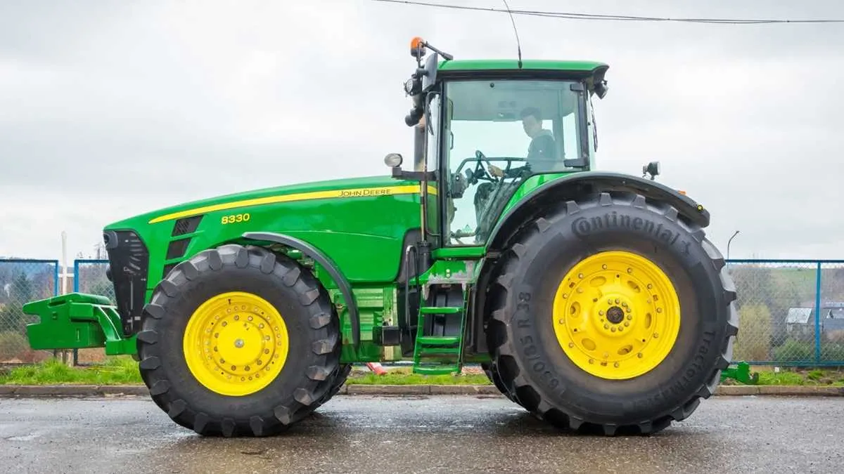john deere 8330 specs