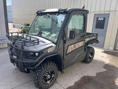 john deere 835m specs