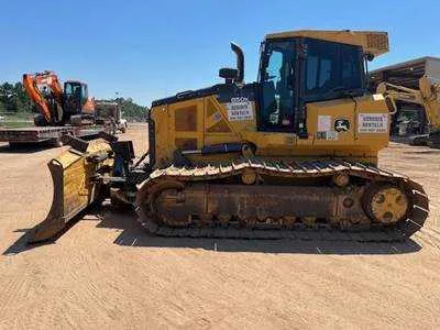 john deere 850k xlt specs