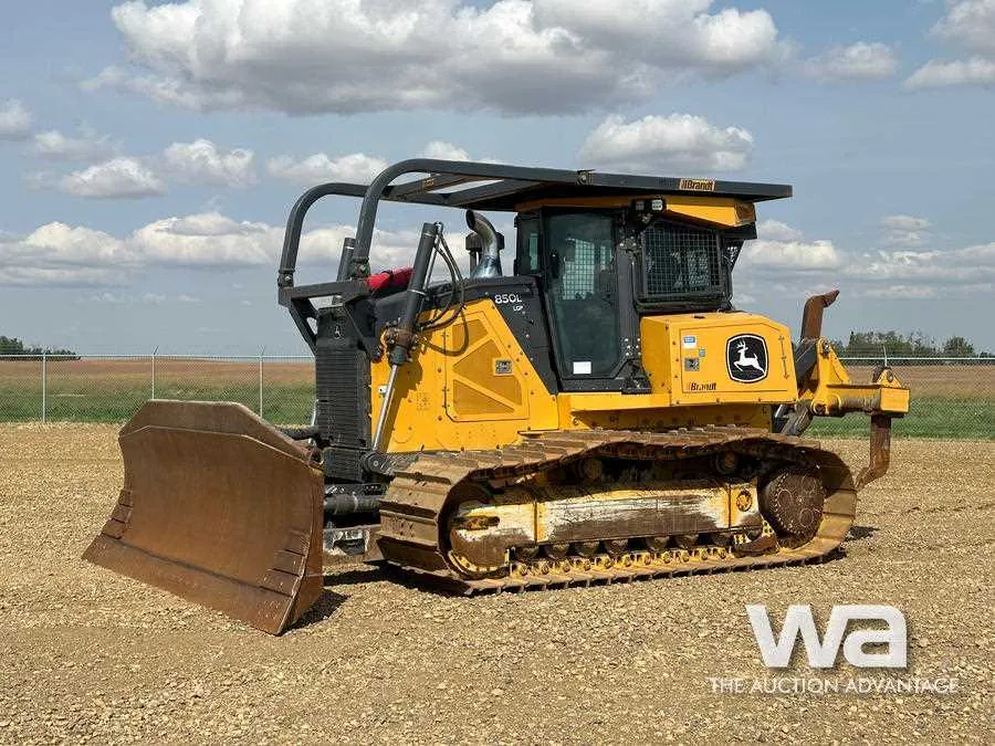 john deere 850l dozer specs