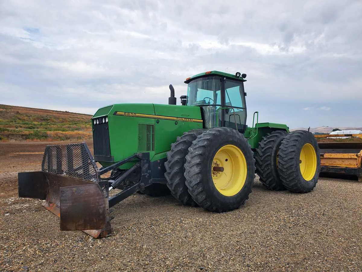 john deere 8870 specs