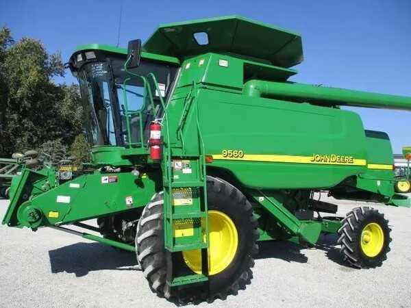 john deere 9560 walker combine specs