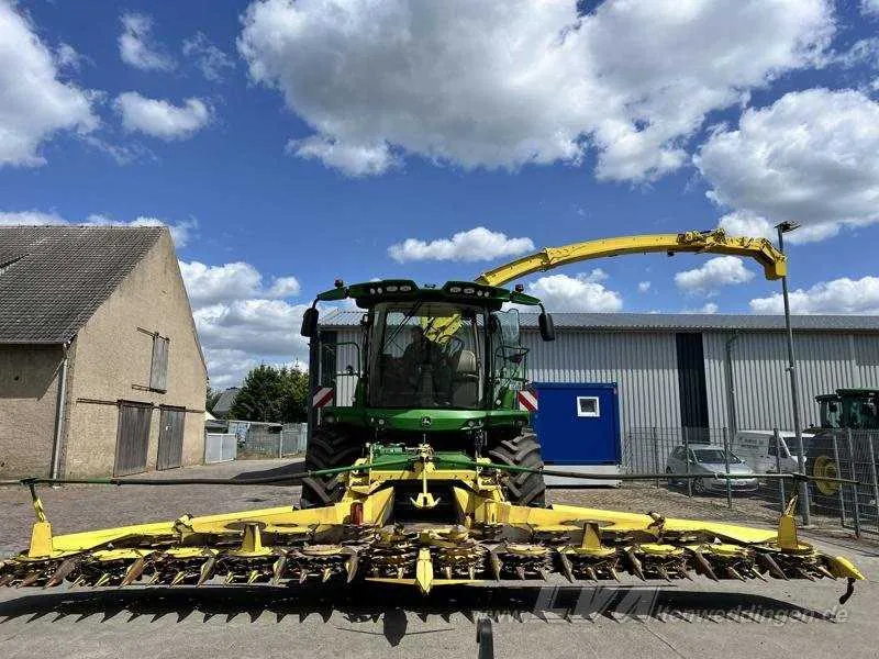 john deere 9700 combine specs