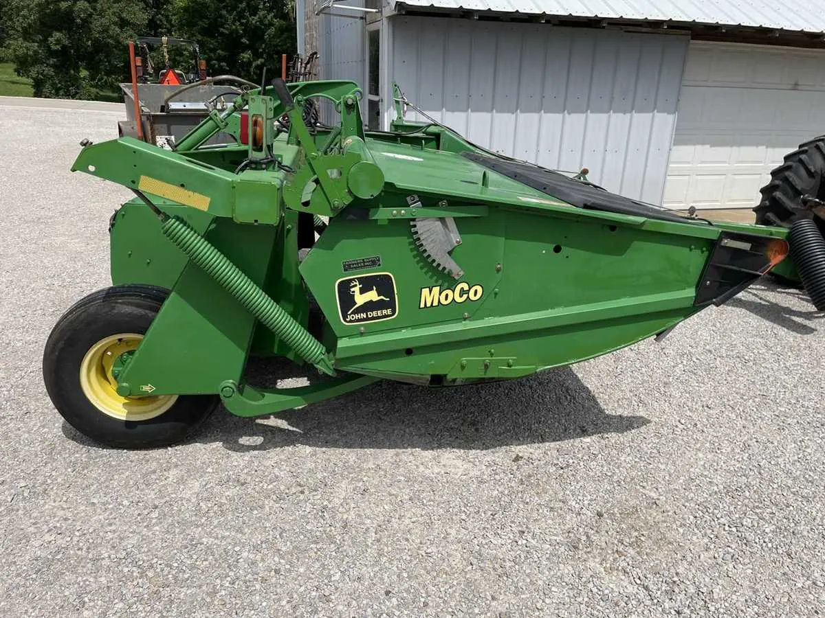 john deere moco specs