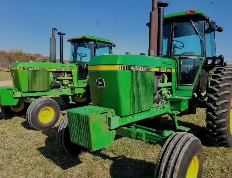 john deere model 4440 specs