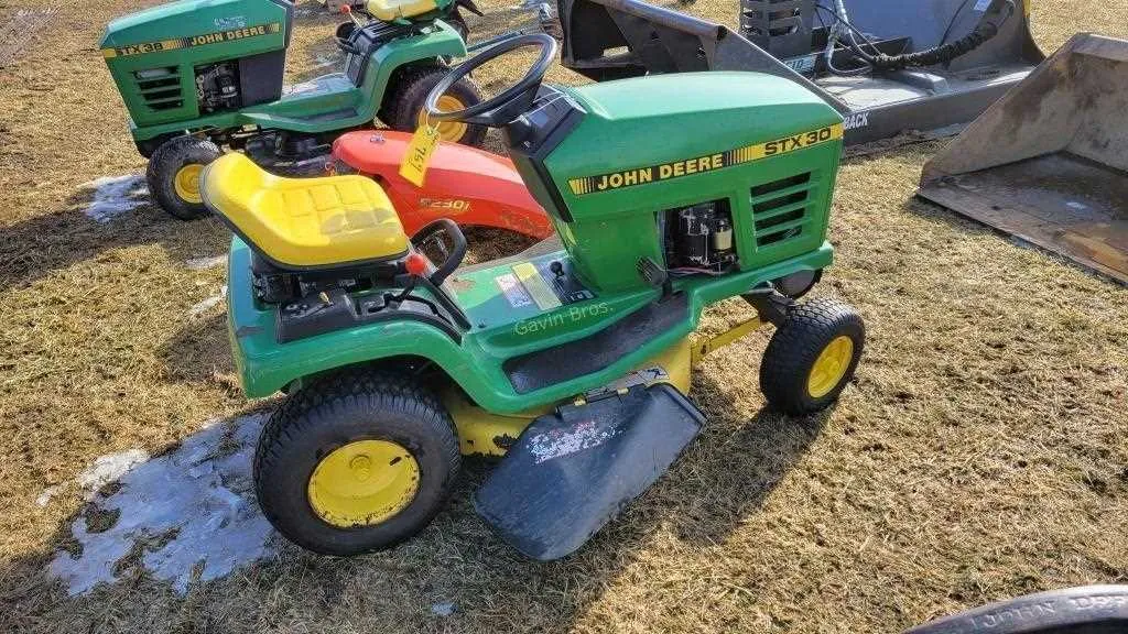 john deere stx30 specs