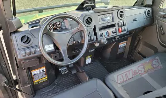john deere xuv 835 specs