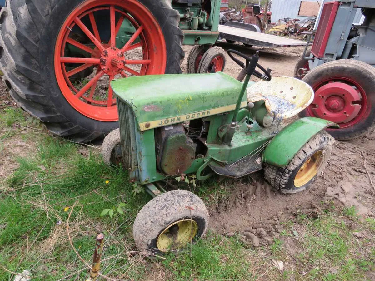 spec in john deere 112 mower