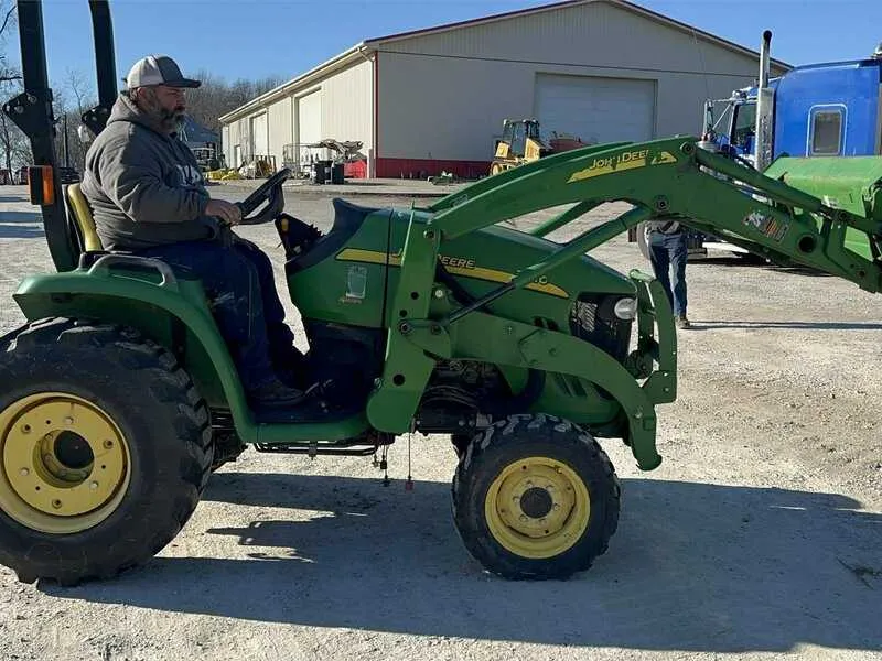 specs john deere 3025d with loader backhoe