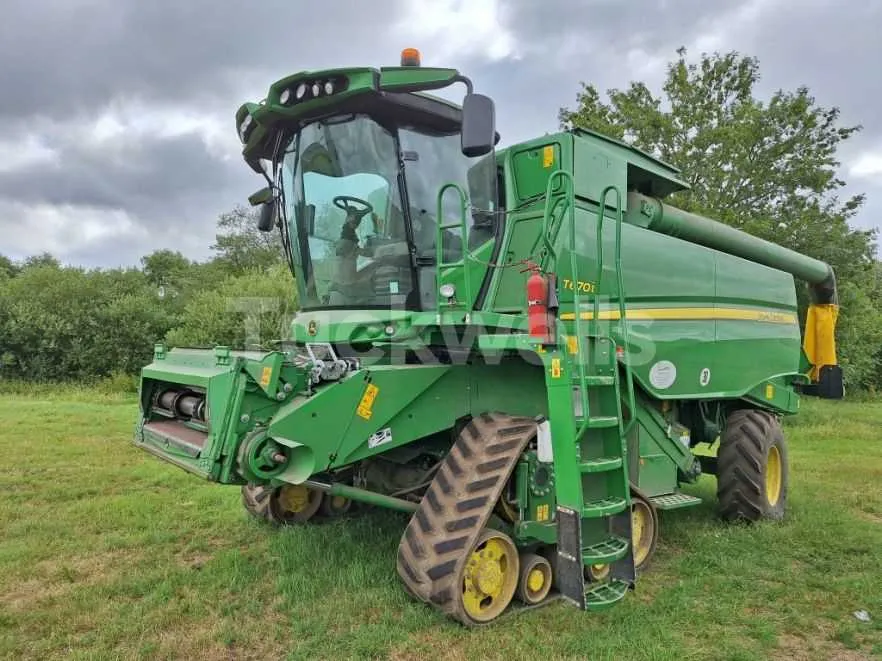 t670 john deere specs