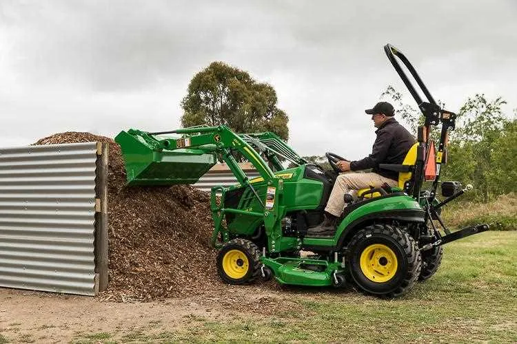 what are the specs on the john deere 1025r