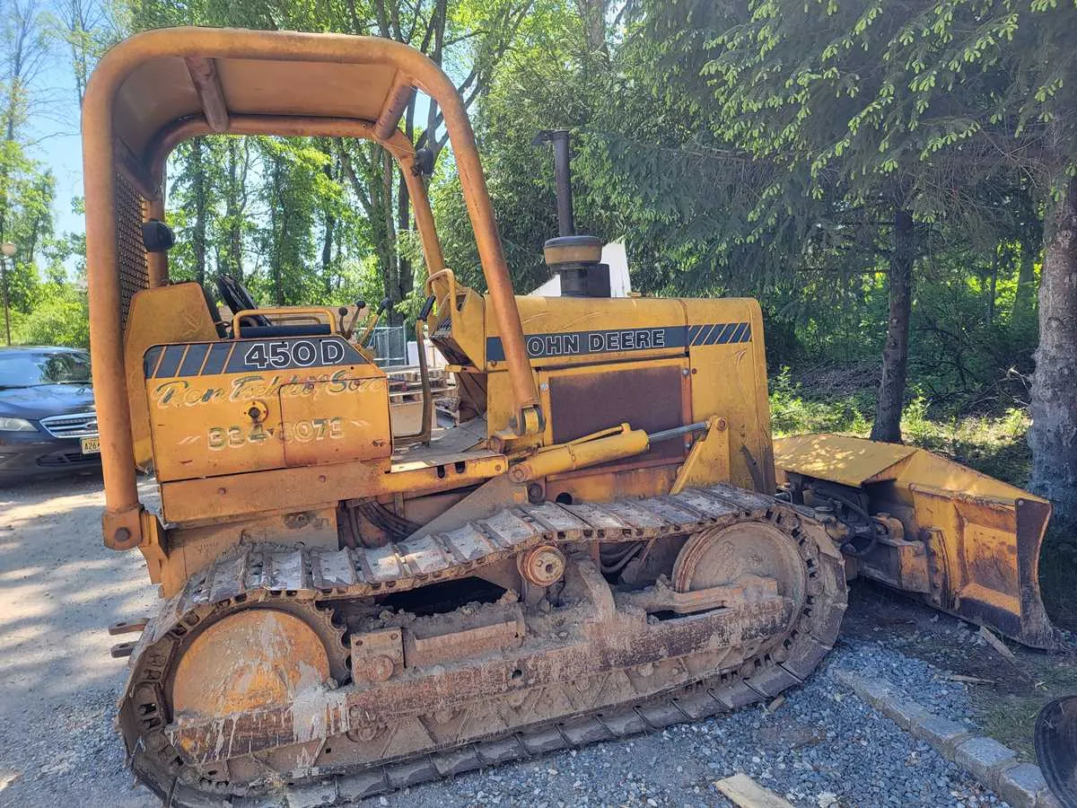 years of manufacture for john deere 450 dozer specs