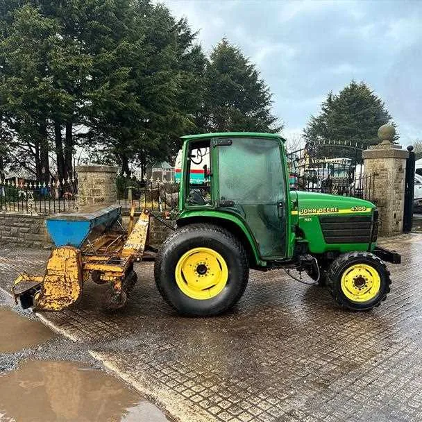 john deere 4400 hst specs