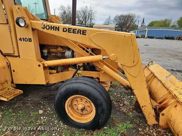 john deere 410 b backhoe specs