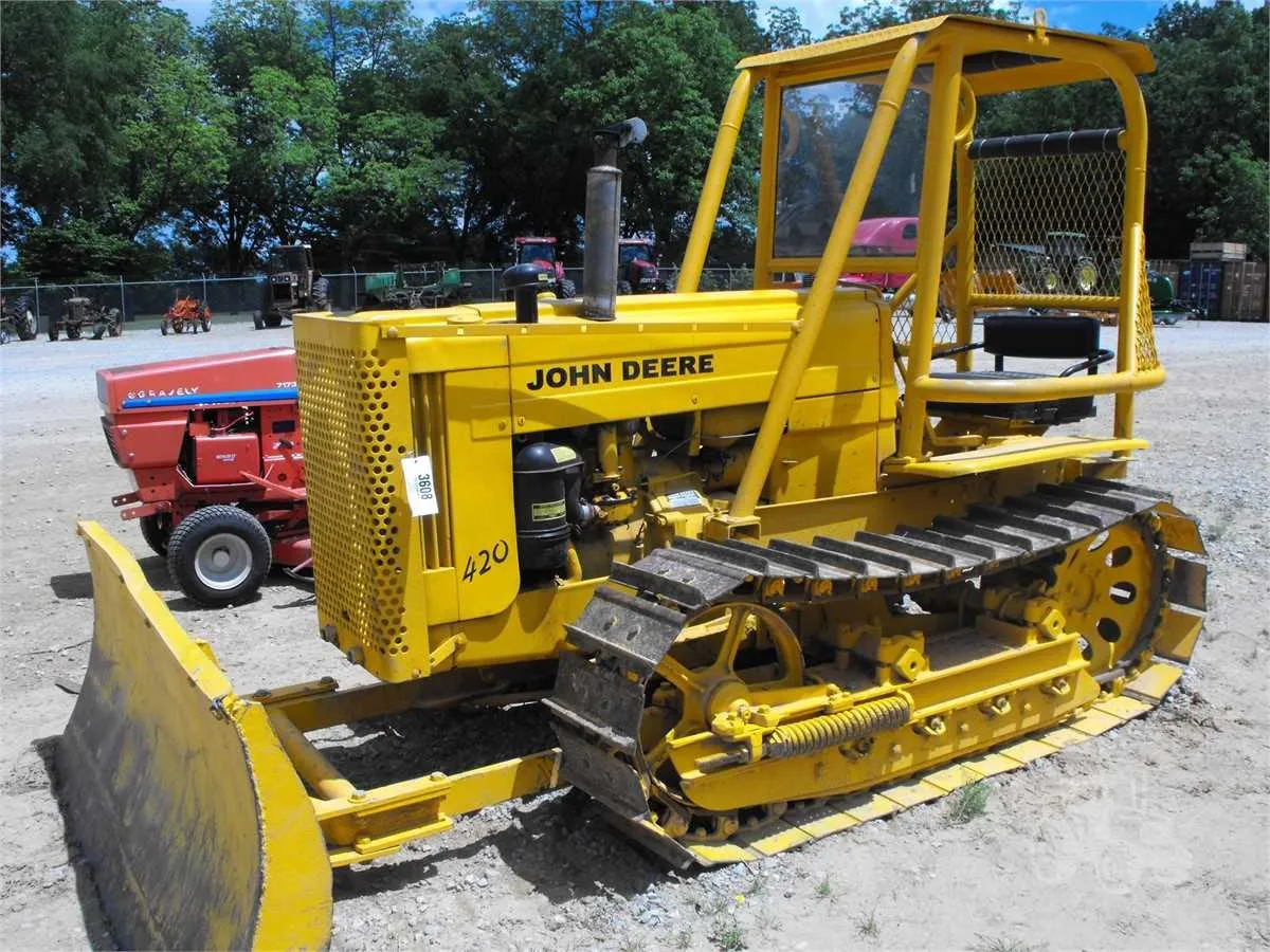 john deere 420 dozer specs