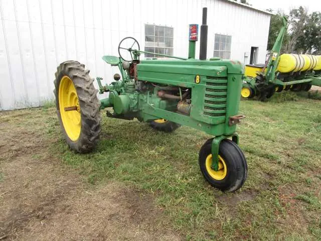 b john deere specs