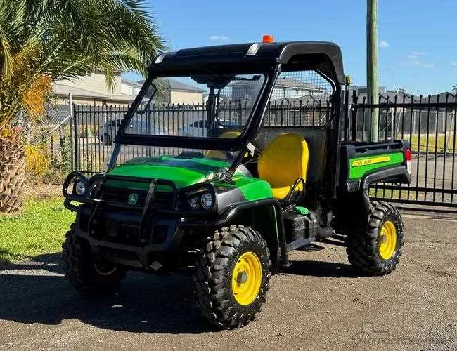 john deere gator utv specs