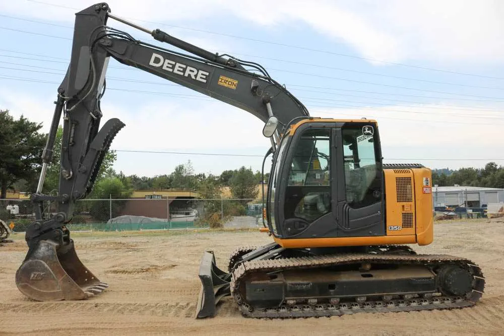 john deere 135 excavator specs