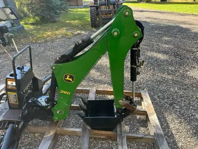 john deere 8 backhoe specs