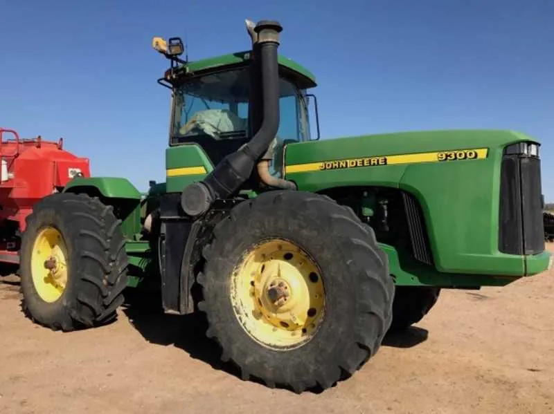john deere 9300 tractor specs
