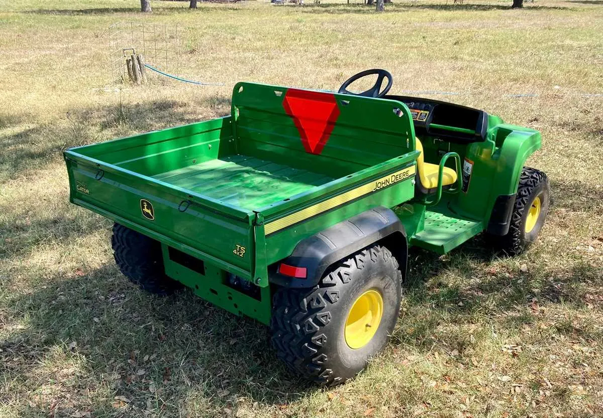 john deere gator 620i specs