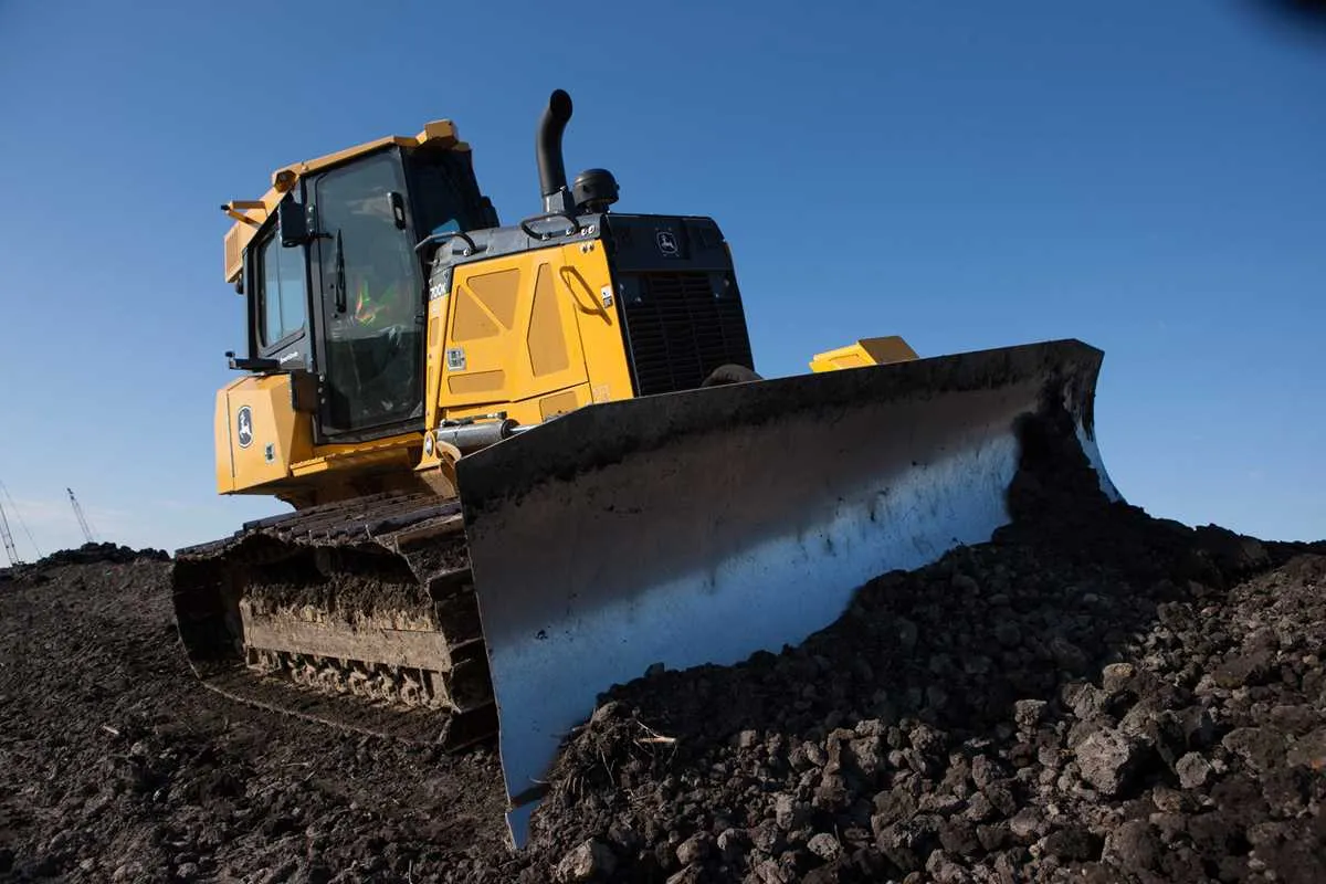 john deere 700k crawler dozer specs