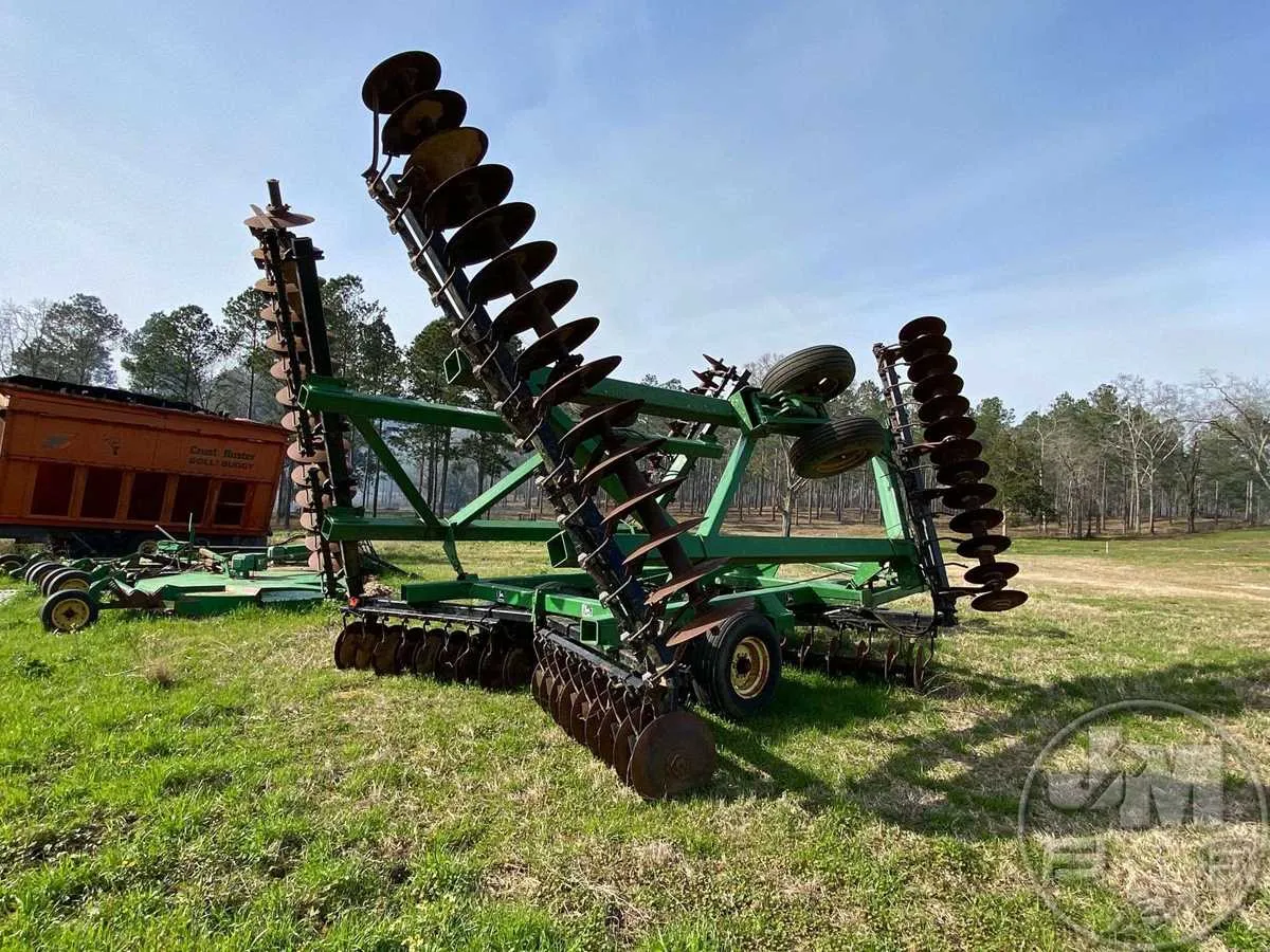 john deere 637 disk specs