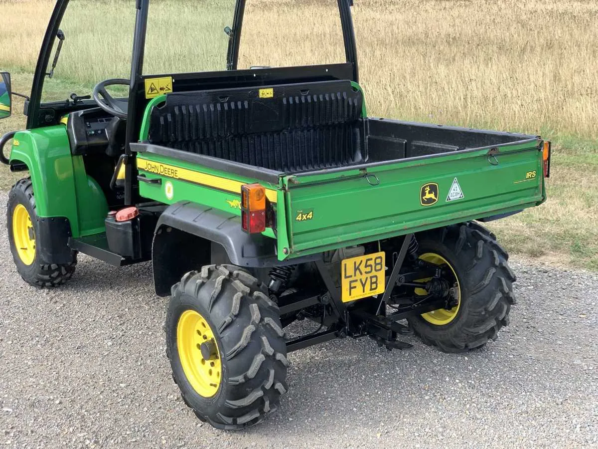 john deere 850d gator specs
