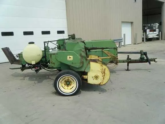 john deere 336 specs