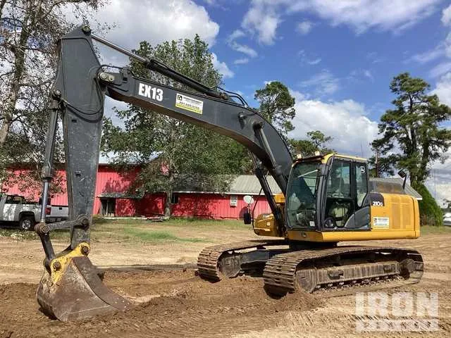 specs on john deere 210 excavator