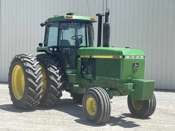4555 john deere specs