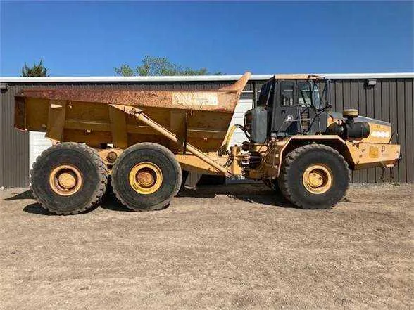john deere 400 rock truck specs