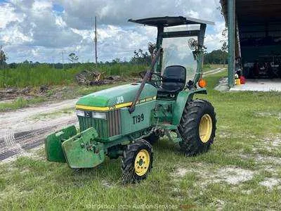 john deer 770 tractor specs